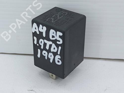 Used Switch Switch AUDI A4 B5 (8D2) 1.9 TDI (75 hp) 19860733 19860733