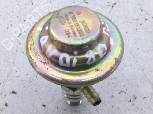 Used Electronic module Electronic module AUDI 80 B4 Saloon (8C2) 1.6 E (101 hp) 19860783 19860783