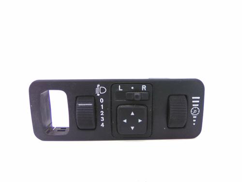 Used Mirror switch Mirror switch MITSUBISHI SPACE STAR MPV (DG_A) 1.3 16V (DG1A) (86 hp) 19860771 19860771
