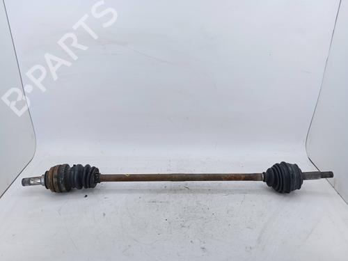 Used Right front driveshaft Right front driveshaft OPEL VECTRA A Hatchback (J89) 1.4 S (F68, M68) (75 hp) 23553510 23553510
