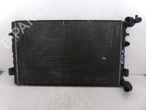 Used Water radiator Water radiator 19861135 19861135