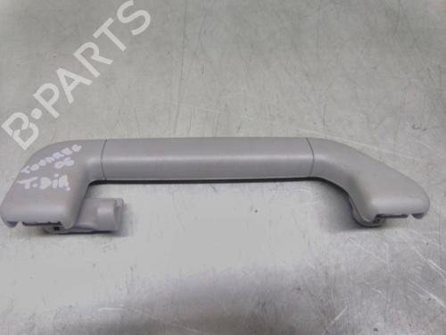Used Interior roof handle Interior roof handle VW TOUAREG (7LA, 7L6, 7L7) 2.5 R5 TDI (174 hp) 19861281 19861281