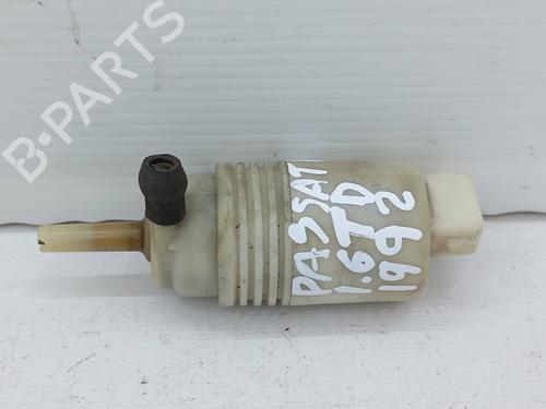 Used Washer pump Washer pump VW PASSAT B3/B4 (3A2, 35I) 1.6 TD (80 hp) 21545374 21545374