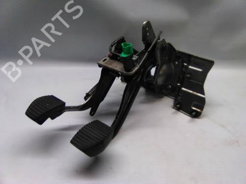 Used Break pedal Break pedal PEUGEOT 207 (WA_, WC_) 1.4 HDi (68 hp) 19861422 19861422