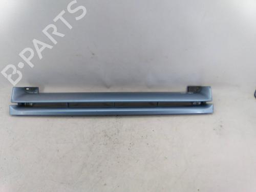 Used Grille Grille RENAULT 21 Saloon (L48_) 1.7 (L48E) (94 hp) 25492410 25492410