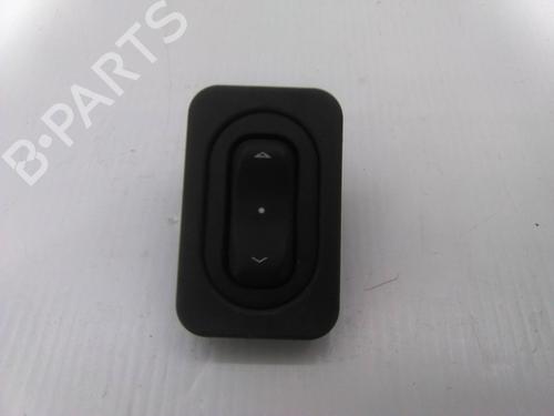 Used Right front window switch Right front window switch OPEL CORSA C (X01) 1.3 CDTI (F08, F68) (70 hp) 19861514 19861514