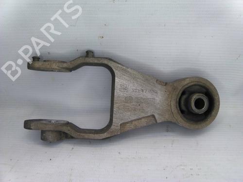 Used Engine mount Engine mount OPEL CORSA C (X01) 1.3 CDTI (F08, F68) (70 hp) 19861518 19861518