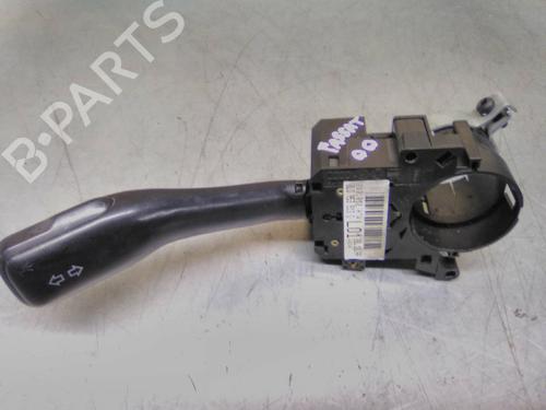 Used Steering column stalk Steering column stalk VW PASSAT B5 (3B2) 1.9 TDI (115 hp) 19861633 19861633