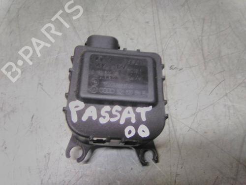 Used Electronic module Electronic module VW PASSAT B5 (3B2) 1.9 TDI (115 hp) 19861642 19861642
