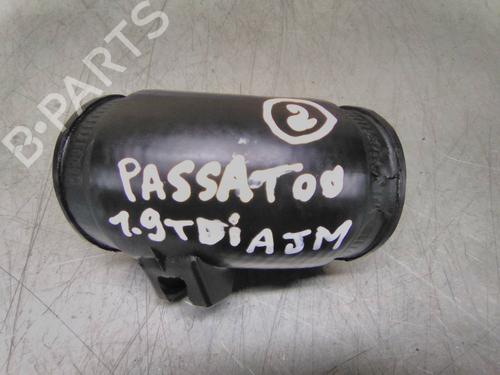 Used Pipe Pipe VW PASSAT B5 (3B2) 1.9 TDI (115 hp) 19861684 19861684