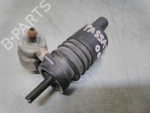 Used Washer pump Washer pump VW PASSAT B5 (3B2) 1.9 TDI (115 hp) 19861706 19861706
