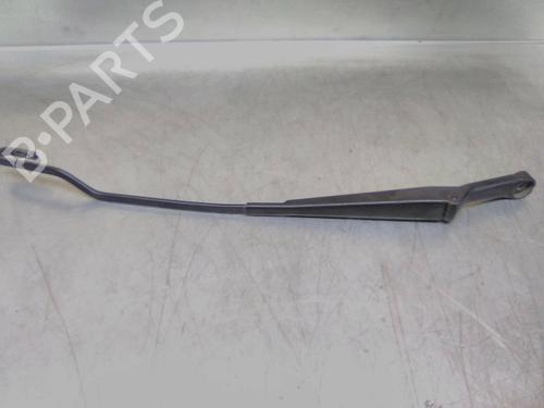 Used Front windshield wiper arm Front windshield wiper arm VW PASSAT B5 (3B2) 1.9 TDI (115 hp) 19861709 19861709