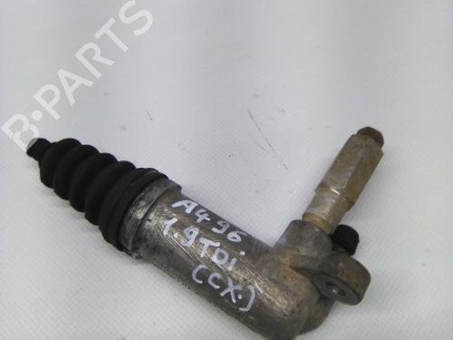 Used Clutch slave cylinder Clutch slave cylinder AUDI A4 B5 (8D2) 1.9 TDI (90 hp) 31139988 31139988
