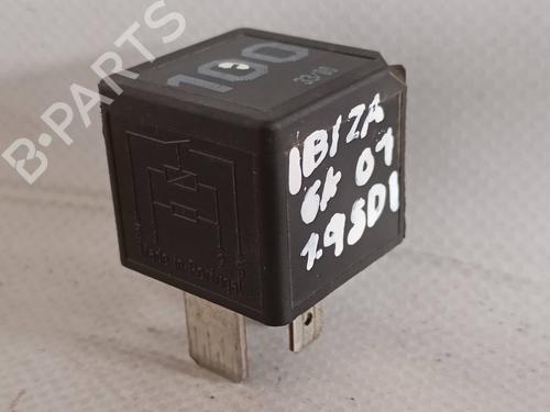 Used Switch Switch SEAT IBIZA II (6K1) 1.9 SDI (64 hp) 19862082 19862082
