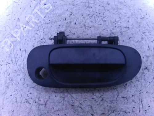 Used Front right exterior door handle Front right exterior door handle 19862381 19862381