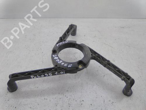 Used Support Support VW POLO III (6N1) 45 1.0 (45 hp) 19862415 19862415
