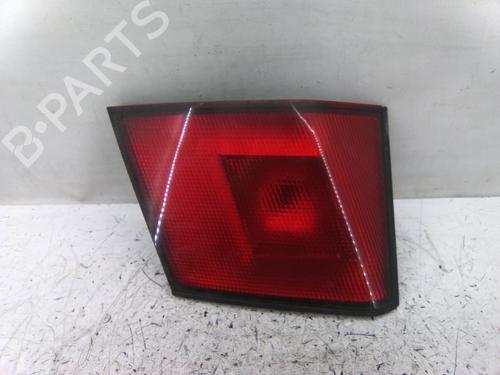 Used Left tailgate light Left tailgate light 19862402 19862402