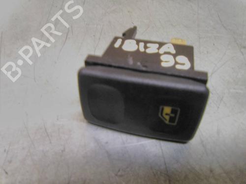 Used Switch Switch SEAT IBIZA II (6K1) 1.0 i (50 hp) 19862825 19862825