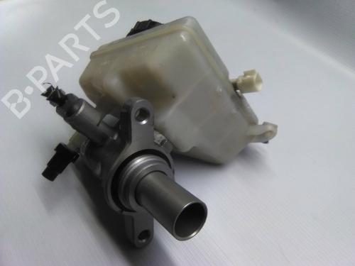 Brake master cylinder JAGUAR XE (X760) 2.0 D | BP19863143M77 - Image 2