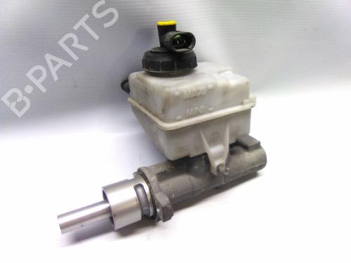 Used Brake master cylinder Brake master cylinder 19863797 19863797