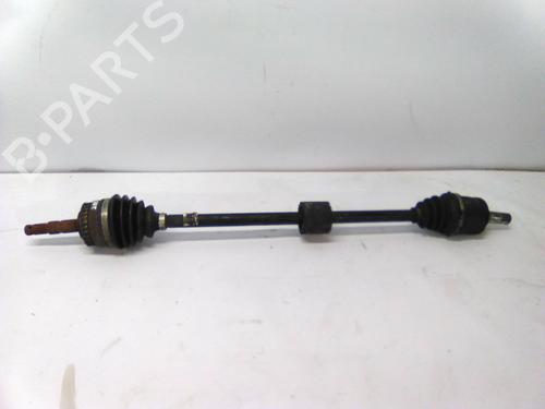 Used Right front driveshaft Right front driveshaft OPEL COMBO Tour 1.3 CDTI 16V (69 hp) 19863816 19863816