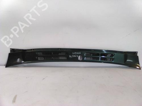 Used Scuttle panel Scuttle panel MITSUBISHI PAJERO II (V3_W, V2_W, V4_W, V5_W) 2.5 TD 4WD (V24W) (99 hp) 19864005 19864005