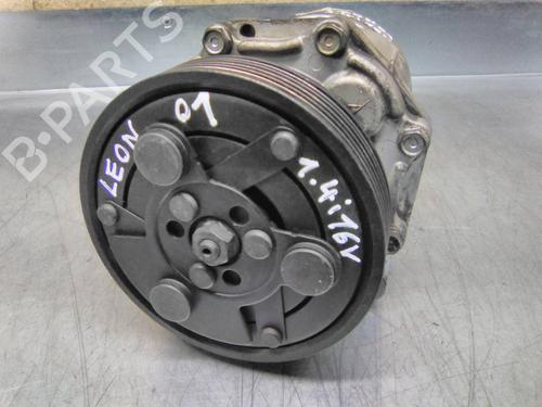 Used AC compressor AC compressor SEAT LEON (1M1) 1.4 16V (75 hp) 19864108 19864108