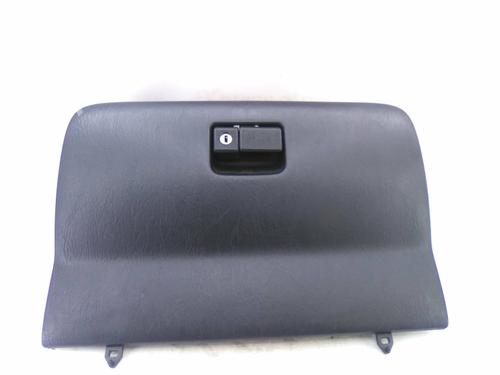Guantera Guantera TOYOTA RAV 4 II (_A2_) 2.0 D 4WD (CLA20_, CLA21_, CLA20R, CLA21R) (116 hp) 19864377 19864377