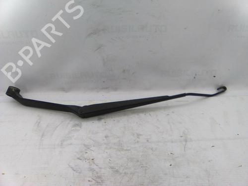 Used Front windshield wiper arm Front windshield wiper arm TOYOTA RAV 4 II (_A2_) 2.0 D 4WD (CLA20_, CLA21_, CLA20R, CLA21R) (116 hp) 19864426 19864426