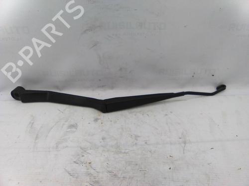 Used Front windshield wiper arm Front windshield wiper arm 19864427 19864427