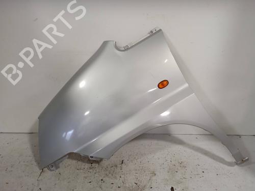 Used Left front fenders Left front fenders 24570901 24570901