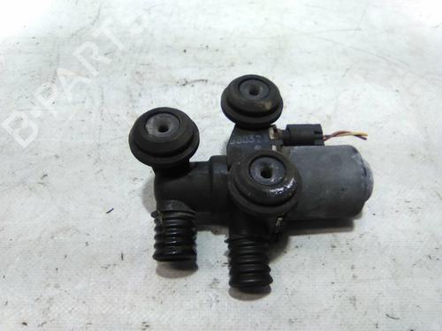 Auxiliary water pump BMW 3 (E46) 320 d | BP19864774M111 - Image 2
