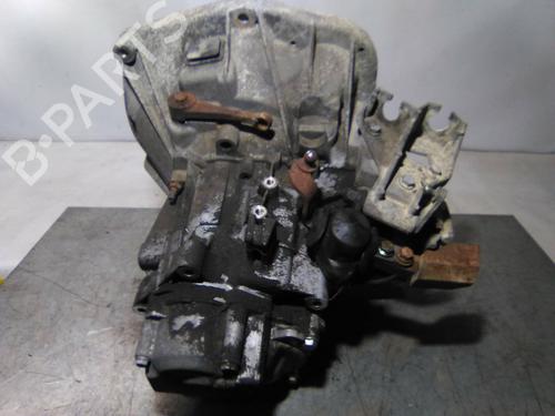 Used Gearbox Gearbox FIAT PUNTO (188_) 1.9 DS 60 (188.031, .051, .231, .251) (60 hp) 19864956 19864956