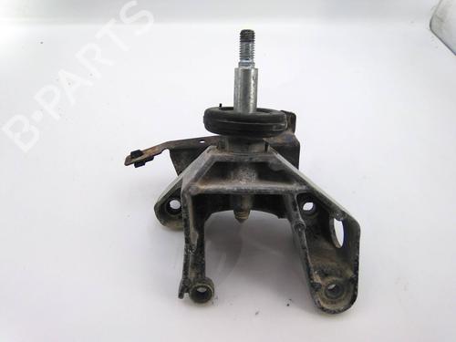 Used Gearbox mount Gearbox mount RENAULT MASTER II Bus (JD) 2.5 D (JD1A, JD0E, JD0A, JD1E) (80 hp) 19865027 19865027