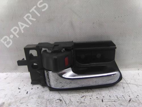 Used Front left interior door handle Front left interior door handle TOYOTA COROLLA Estate (_E12_) 1.4 VVT-i (ZZE120_, ZZE120R) (97 hp) 19865412 19865412