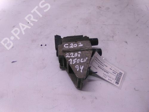 Used Ignition coil Ignition coil MERCEDES-BENZ C-CLASS (W202) C 240 (202.026) (170 hp) 19865455 19865455