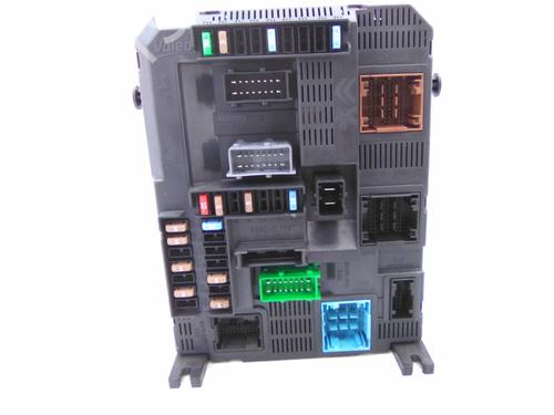 Used Electronic module Electronic module PEUGEOT 208 I (CA_, CC_) 1.6 HDi / BlueHDi 75 (75 hp) 19865687 19865687