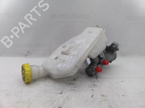 Used Brake master cylinder Brake master cylinder 19865738 19865738