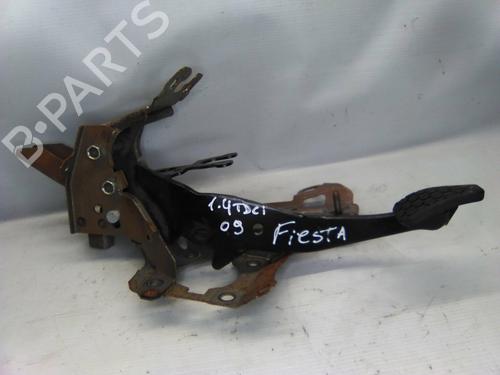 Used Break pedal Break pedal FORD FIESTA VI (CB1, CCN) 1.4 TDCi (68 hp) 19865810 19865810
