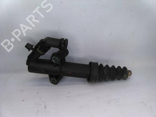 Used Clutch slave cylinder Clutch slave cylinder 19866292 19866292