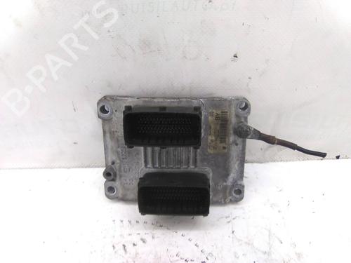 Used Engine control unit (ECU) Engine control unit (ECU) OPEL CORSA C (X01) 1.0 (F08, F68) (58 hp) 19866464 19866464