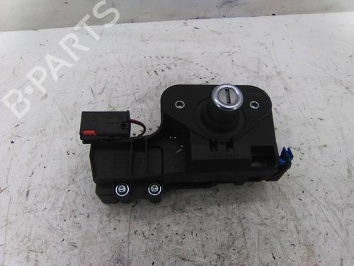 Used Tailgate lock Tailgate lock 19866466 19866466