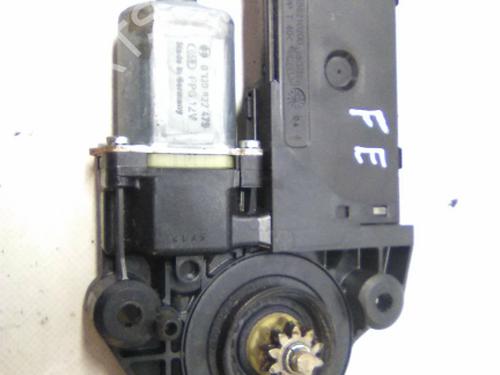 Used Left front window motor Left front window motor RENAULT MEGANE III Combi Van (KZ0/1) 1.5 dCi (106 hp) 19866875 19866875