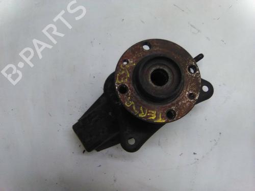 Used Left front steering knuckle Left front steering knuckle SEAT TERRA Estate Van (024A) 1.4 D (48 hp) 22935341 22935341