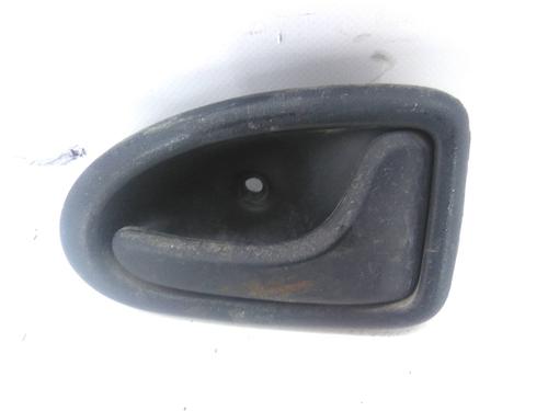 Used Front right interior door handle Front right interior door handle OPEL VIVARO A Bus (X83) 1.9 DTI (F7, J7, A07) (101 hp) 19867003 19867003