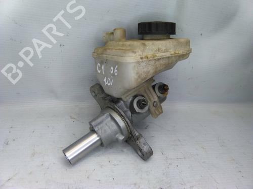 Used Brake master cylinder Brake master cylinder 19866989 19866989