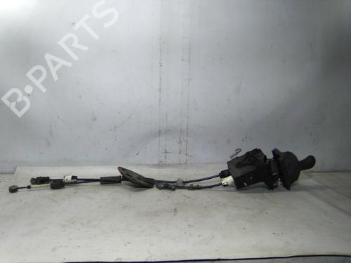 Used Gear lever Gear lever RENAULT KANGOO Express (FW0/1_) 1.5 dCi 105 (FW0F) (103 hp) 19867182 19867182