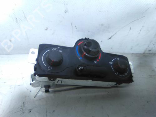 Used Climate control Climate control RENAULT KANGOO Express (FW0/1_) 1.5 dCi 105 (FW0F) (103 hp) 19867168 19867168