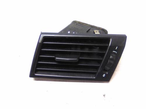 Used Air vent Air vent BMW X3 (E83) xDrive 30 d (218 hp) 19868613 19868613