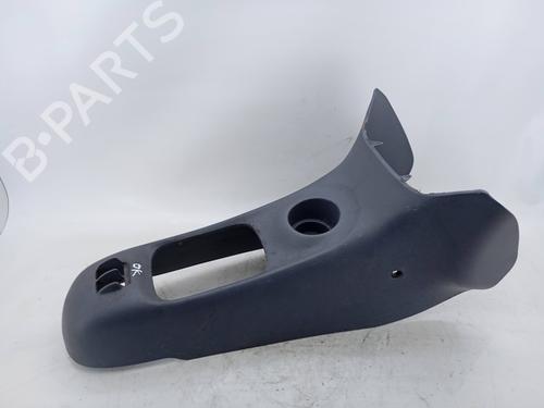 Console central Console central DAEWOO MATIZ (M100, M150) 0.8 (52 hp) 19869300 19869300